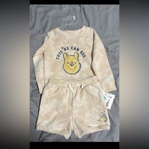 NWT Disney Baby 24Months Set Winnie the Pooh Sweater and Shorts